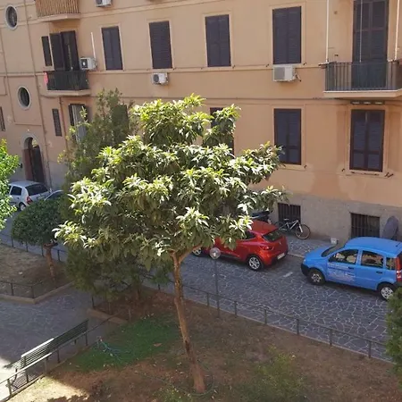 Halyna Bed & Breakfast Rome