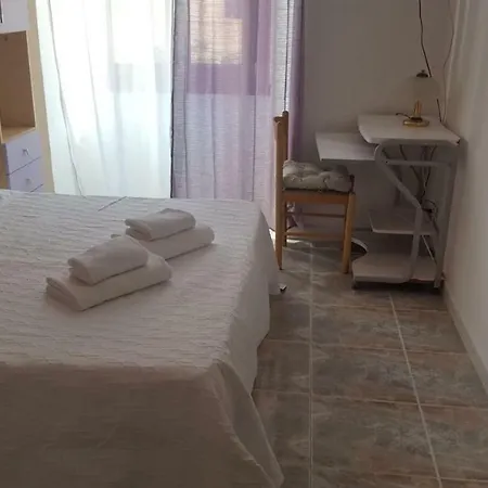 Bed & Breakfast Halyna Roma